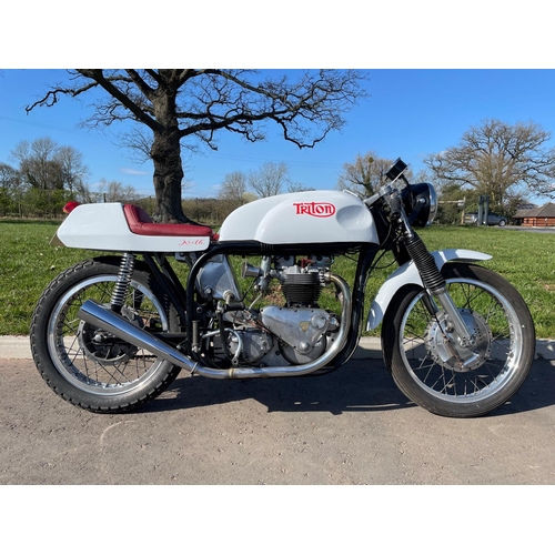 618 - Norton Triton motorcycle. 1970. 650cc. Frame No- 12271336. Triumph Tiger 100 engine. This bike has b... 