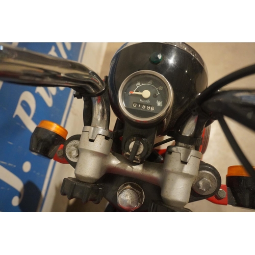 623 - Easy Rider monkey bike. 1998. Model- M50JC50-Q7. 49cc. Frame No- 1000109. Good compression. Reg R940... 