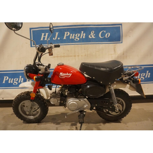 623 - Easy Rider monkey bike. 1998. Model- M50JC50-Q7. 49cc. Frame No- 1000109. Good compression. Reg R940... 