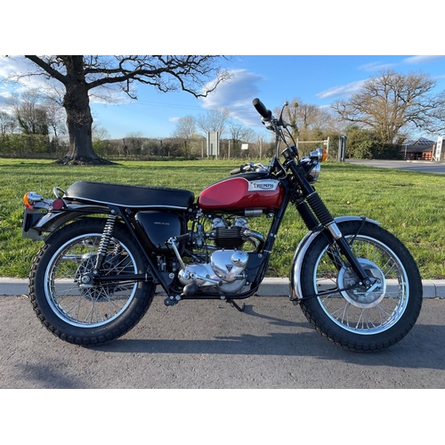 625 - Triumph T100C motorcycle. 1971. Matching numbers with a 500cc engine. This bike has had a lot of wor... 