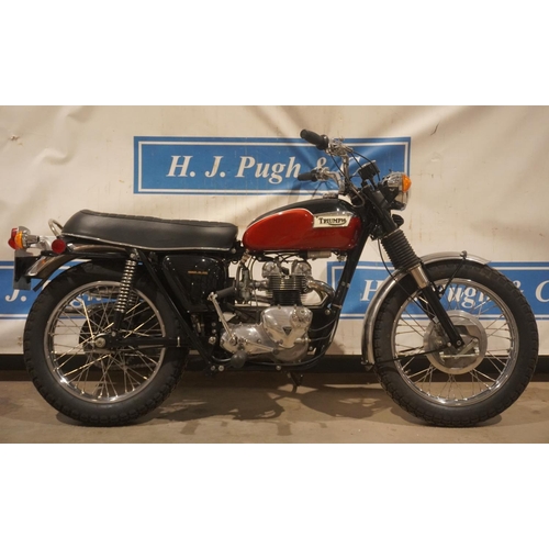 625 - Triumph T100C motorcycle. 1971. Matching numbers with a 500cc engine. This bike has had a lot of wor... 