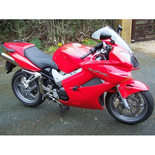 626 - Honda VFR 800 motorcycle. 2005. Very low miles showing on the clock as 7071 miles. MOT until Nov 202... 