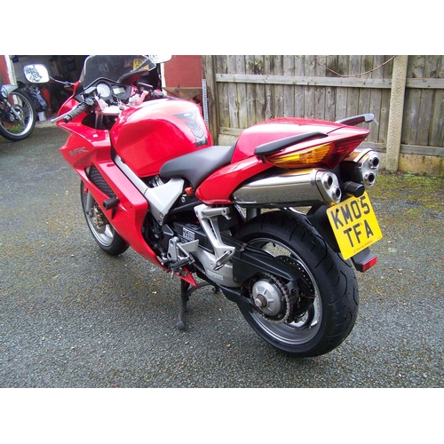 626 - Honda VFR 800 motorcycle. 2005. Very low miles showing on the clock as 7071 miles. MOT until Nov 202... 