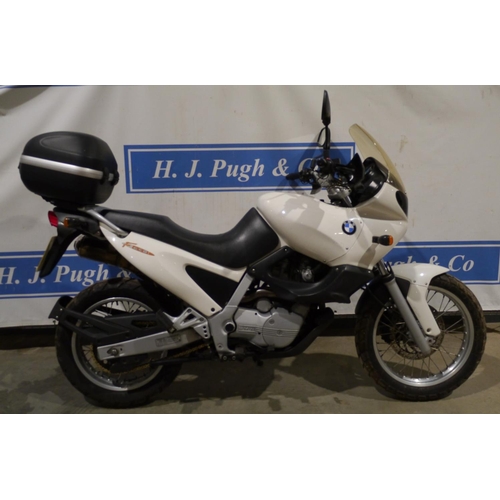 649 - BMW F650 motorcycle. 1998. 650cc, 20,103miles, stored for the last 4 years. Recently had £850 spent ... 