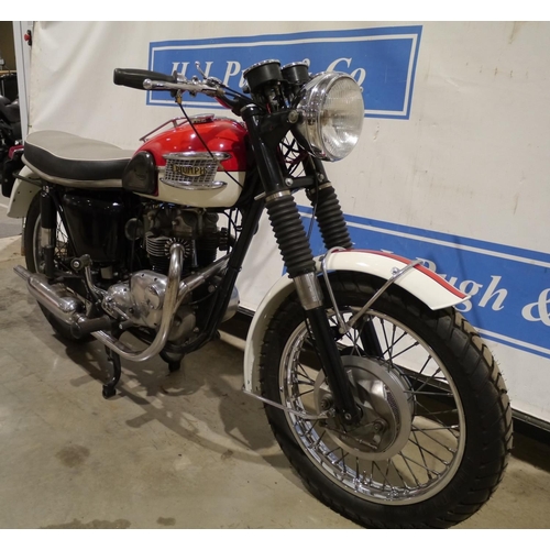 655 - Triumph Tiger T90 motorcycle. 1965. Matching engine numbers, very tidy well looked after machine, go... 
