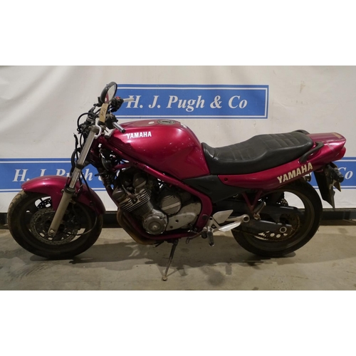 664 - Yamaha XJ600S Diversion motorcycle, good engine, declared CAT C in 2013. No key. Reg. W681 AOT. No d... 