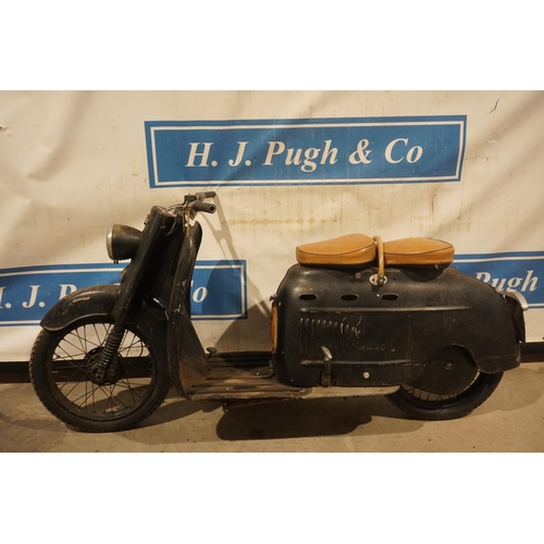 674 - Manurhin 75cc scooter. 1955. Frame no. 001804. Complete with dating certificate from British Lambret... 