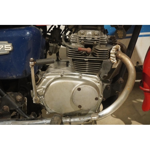 704 - Honda CD175 motorcycle. 1978, 174cc. Frame no. CD175-4004810. Runs. Needs fuel supply. Reg. VJW 303S... 