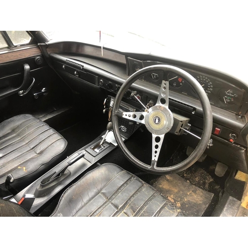 750 - Rover P6 3.5 4 door. 1972. V8 Engine, Cherry bomb exhausts, sports steering wheel. Includes 2 extra ... 