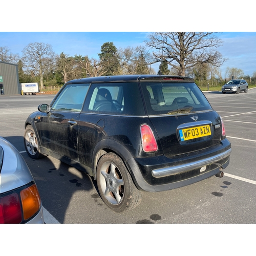 760 - Mini cooper. 2003. Starts and drives, been dry stored for a couple of years. NO MOT or TAX. Reg WF03... 