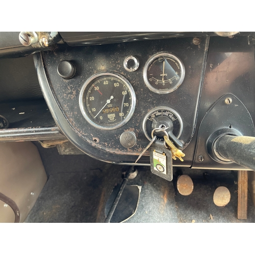 766 - Jowett Super 8 Deluxe 4 door. 1939. Starts and runs. Will need servicing and recommissioning before ... 