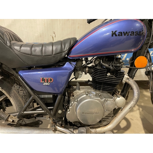 728 - Kawasaki KZ250 motorcycle. 1980. 246cc. Frame No-KZ250G-002984. Mot until 26.08.2021. Low mile machi... 