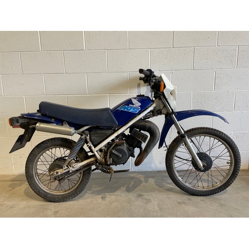 619D - Honda MT50 motorcycle. Reg. H56 NKG. c/w copy of V5, new keeper slip, expired MOT