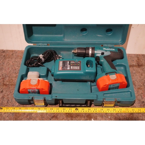 286 - Makita 8391D 18V cordless drill