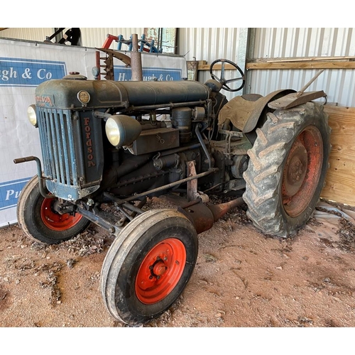 87 - Fordson E27N tractor. High top gear, no hydraulics. Good original condition with electrics and light... 