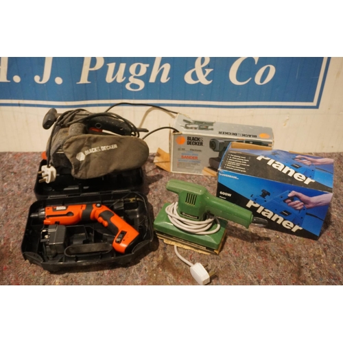 204 - Assorted power tools including Hitachi sander