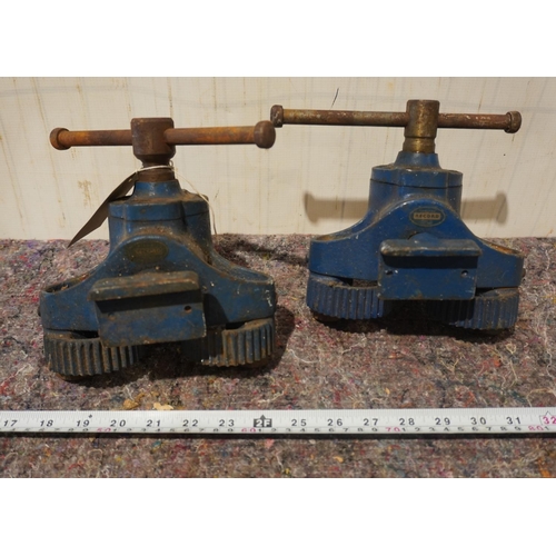 250 - Pair of Record floor clamps