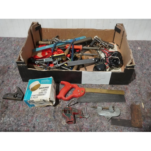 346 - Box of mixed tools including Stanley screwdrivers