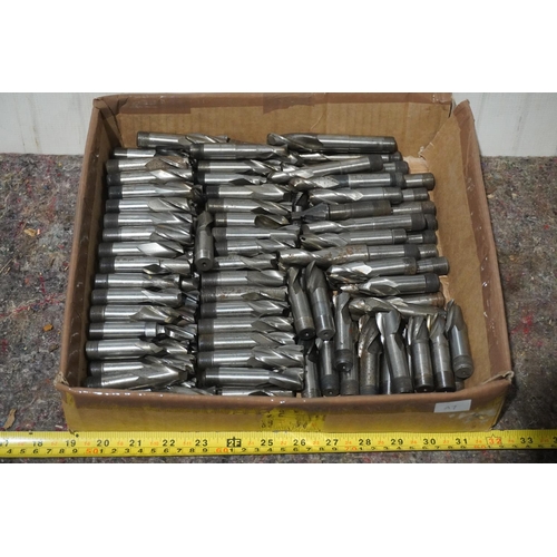 454 - Box of milling cutters 5/8