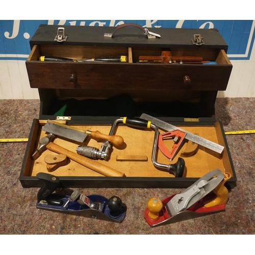 459 - Carpenters toolbox and tools including planes, chisels, spokeshaves