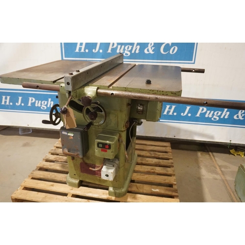 571 - Wadkin Bursgreen table saw. 3 Phase