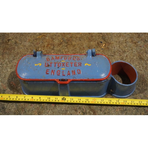 Cast tool box- Bamford Uttoxeter, England 3762