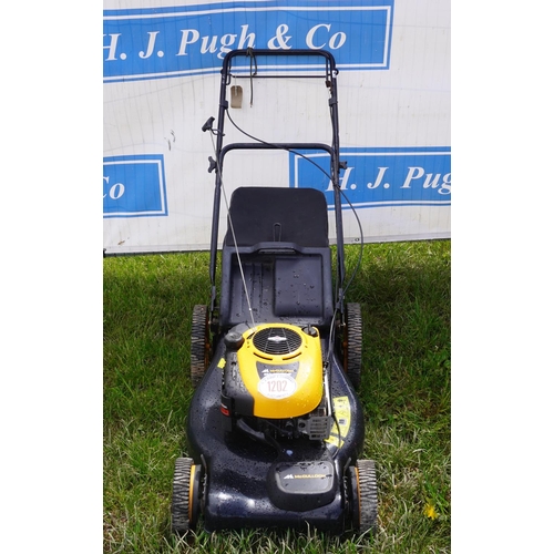 1202 - McCulloch M53 petrol mower