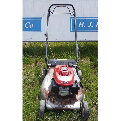 1213 - Honda petrol mower