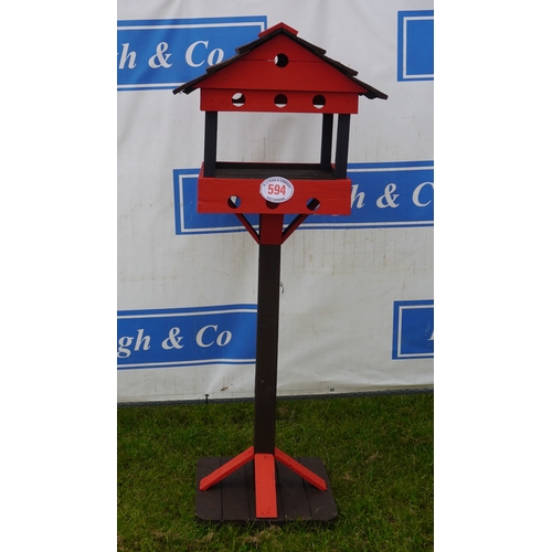 1363 - Wooden bird house