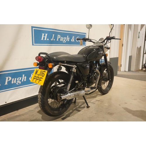 871 - Direct bikes DB125R motorcycle. 2016. HPI clear, one previous owner. MOT until 25/5/22. Reg. WJ16 PP... 