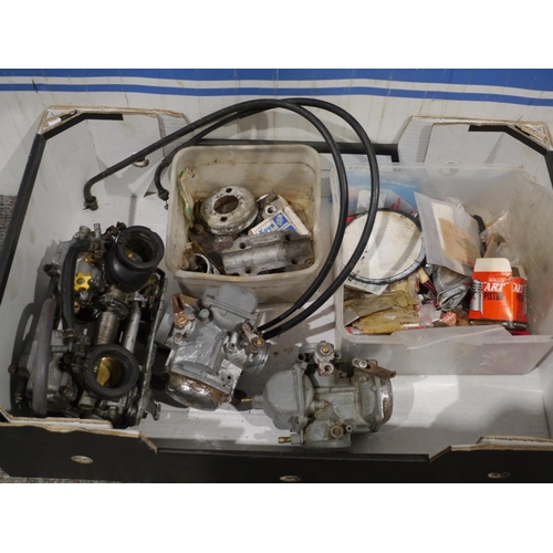 120 - Kei Hin carburettors & assorted parts