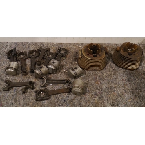 124 - Triumph conrods, pistons & pair of barrels