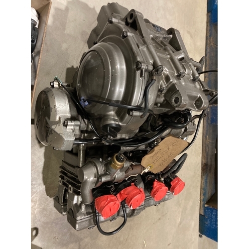 160E - Yamaha FZR/FZX 250 engine with Mikuni carbs