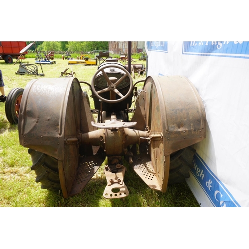 103 - Fordson Standard N water washer tractor. 1936/37. PTO. Belt pulley. Runs and drives