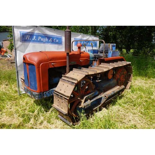 110 - Fordson County crawler tractor. Runs and drives. Wind up starter. Supplied by Thomas S Whitney & Co ... 