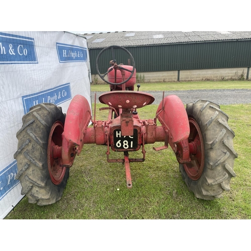 138 - BV Avery 3 wheeled rowcrop tractor, looks original, runs and drives, Reg no. HYC 681