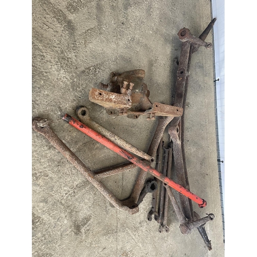 84 - Fordson E27N front axle parts