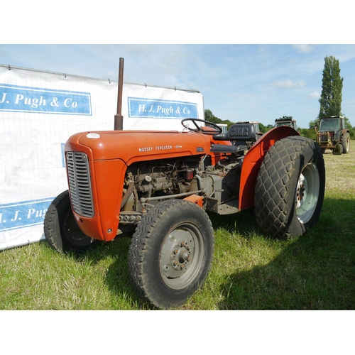 Grass tyres for online tractors