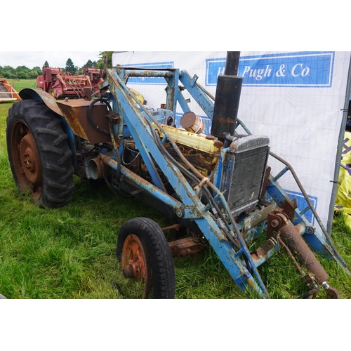 120 - Fordson Major tractor with Ford 6 cylinder diesel engine