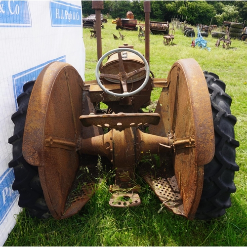 125 - Fordson Standard N tractor