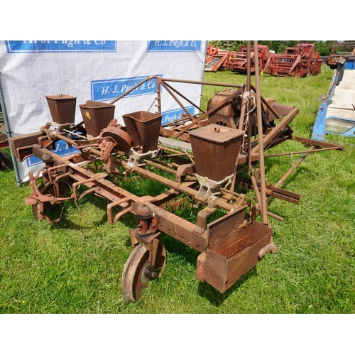 127 - McConnell Midget tool chassis tractor. Mk5. SN.374