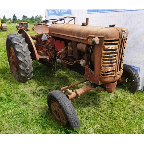 135 - McCormick Utility FU235D tractor. Runs