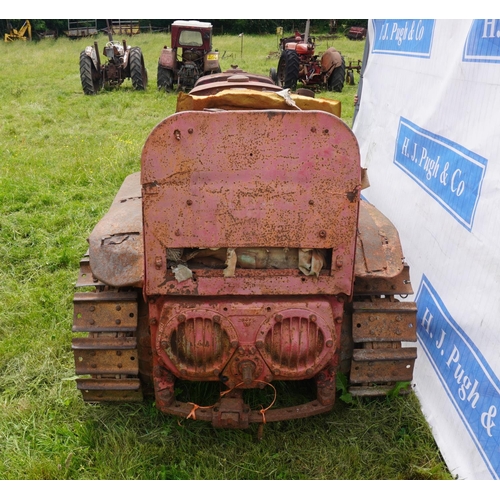 159 - International T20 crawler tractor, BMC diesel engine