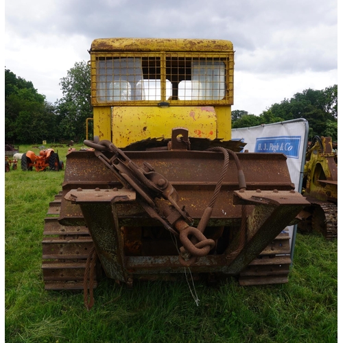 166 - International BTD20 crawler tractor. Rolls Royce 6 cylinder engine, cargo hoist, cable winch and anc... 