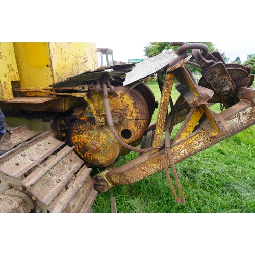 166 - International BTD20 crawler tractor. Rolls Royce 6 cylinder engine, cargo hoist, cable winch and anc... 