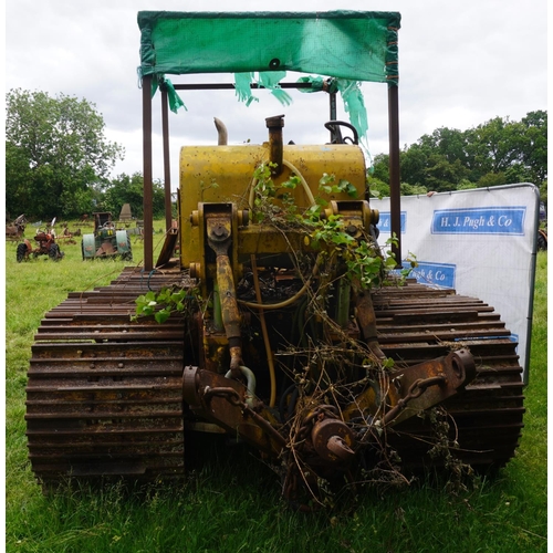 172 - International BTD20-201 crawler tractor, wide track, hydraulics