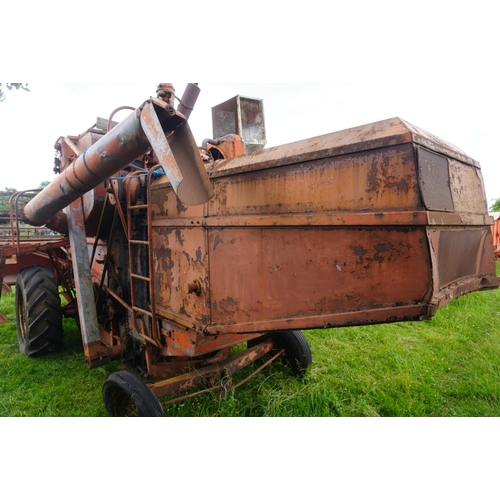 174 - Allis Chalmers Gleaner Super A combine