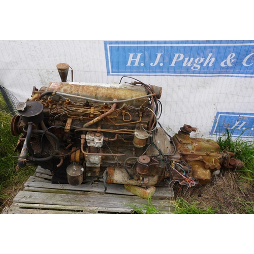 211 - Leyland 6cylinder diesel lorry engine and gearbox