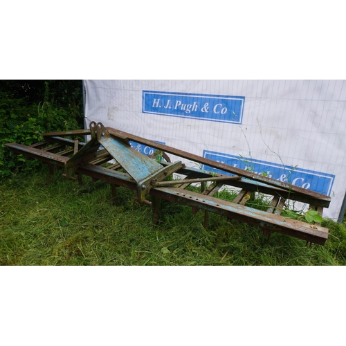 6 - 13 Tine cultivator