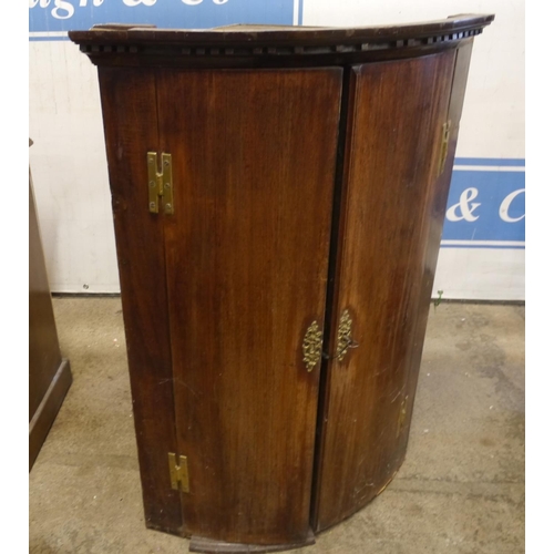 181 - Mahogany circular corner cupboard 28x42